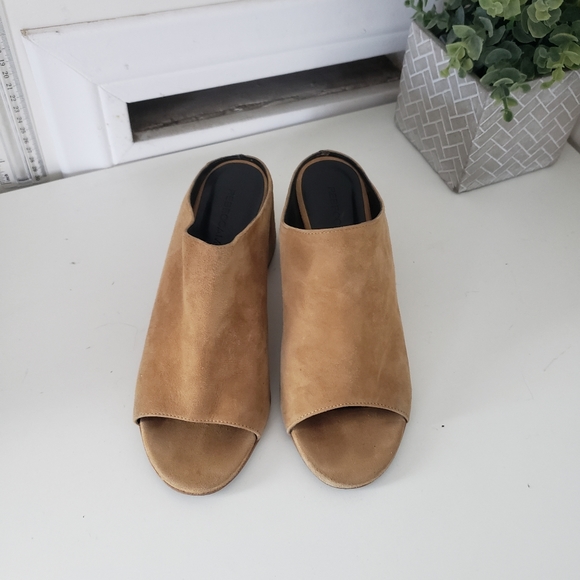 Rebecca Minkoff Brown Suede Platform Sandal - Picture 3 of 8